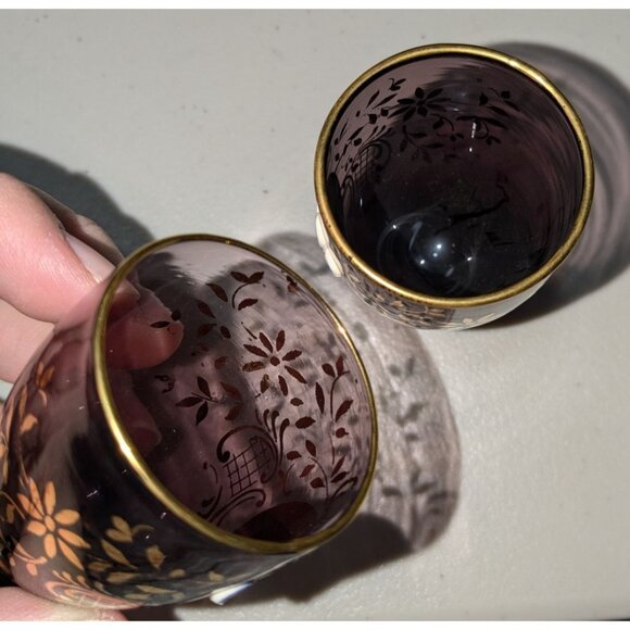Vintage Amethyst Decanter Set 8 Hand-Painted Cups Gold Gilded Raised Floral Desi - Picture 6 of 16